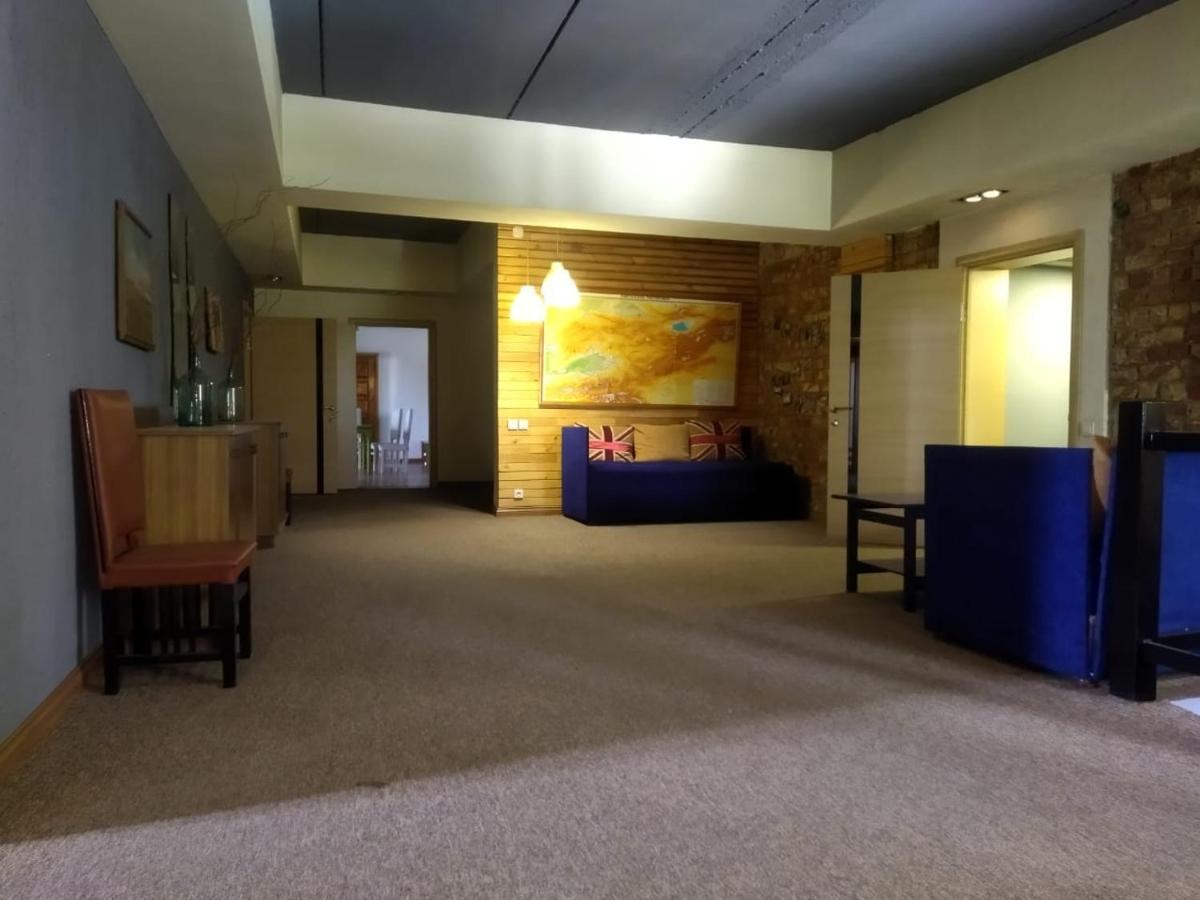 Strelets Otel Bişkek Dış mekan fotoğraf
